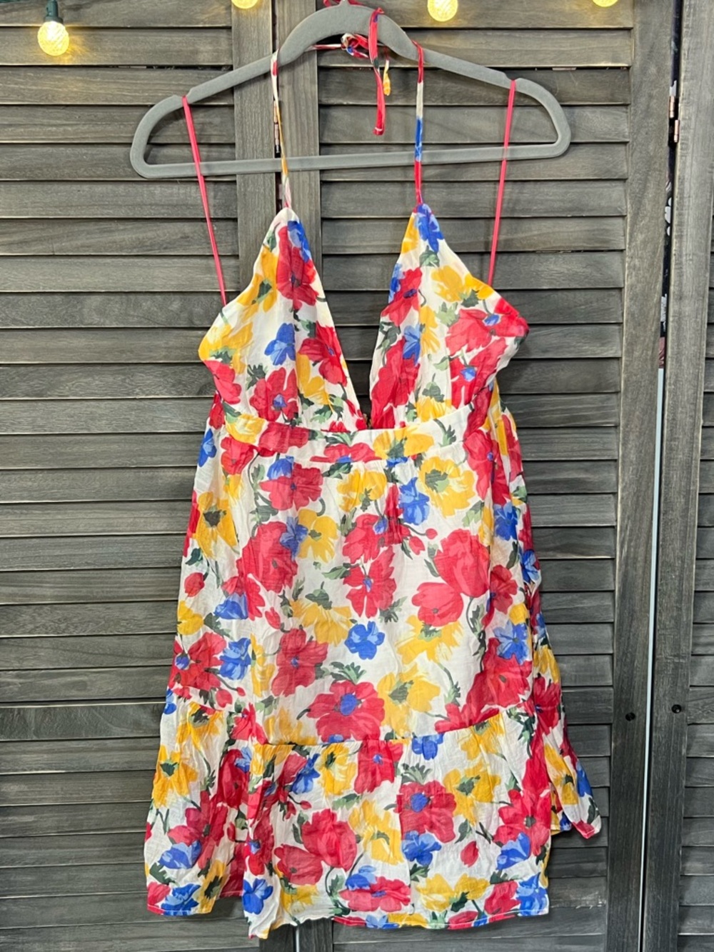 Inmod Festival Dress | Floral Halter Mini Dress - Red, Yellow & Blue 🌸💐🪻 - Picture 2 of 13